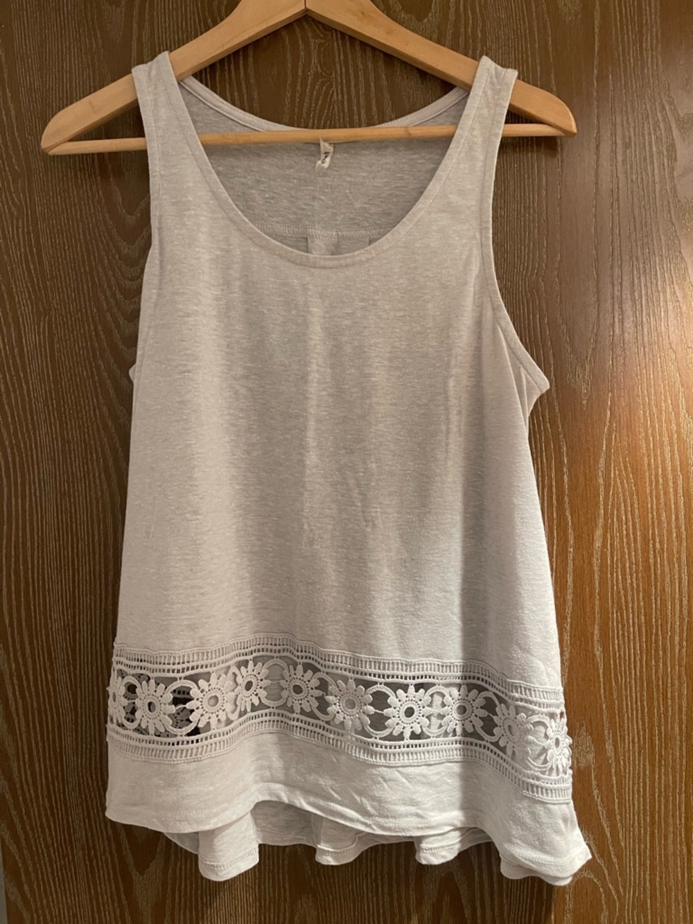 Wallflower Light Gray Sleeveless Tank with Lace Trim